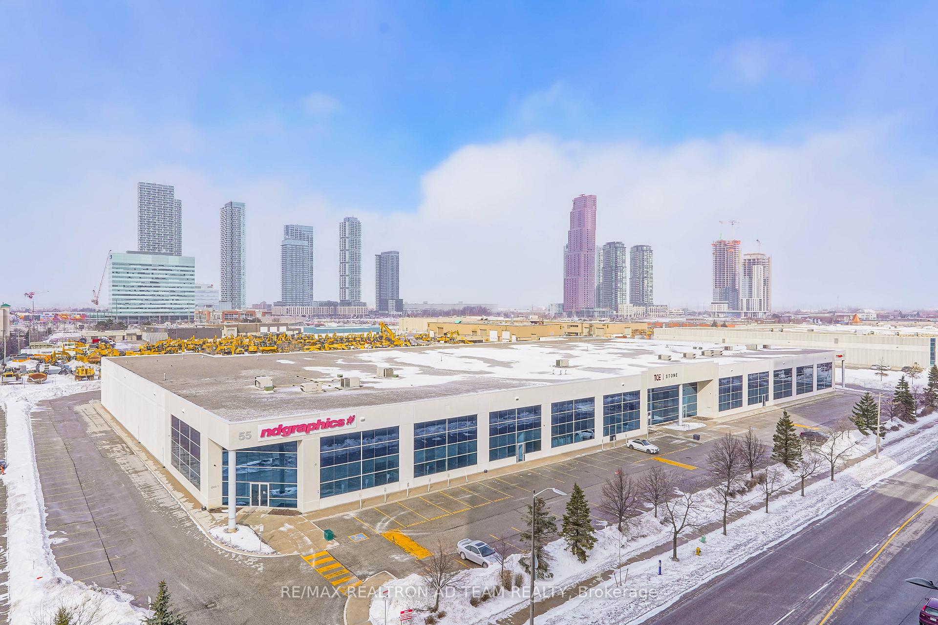 Condo at 10 Honeycrisp, Vaughan For sale