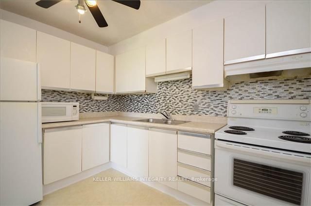 1380 Prince of Wales Drive N, #202