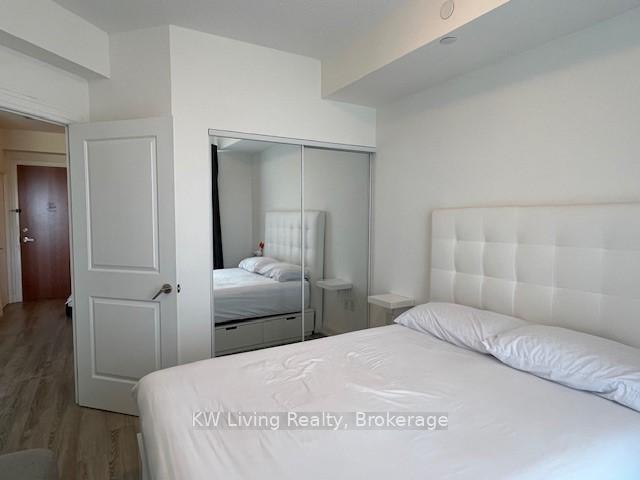 2 Bedrooms Condo at 2800 Keele, Toronto For sale