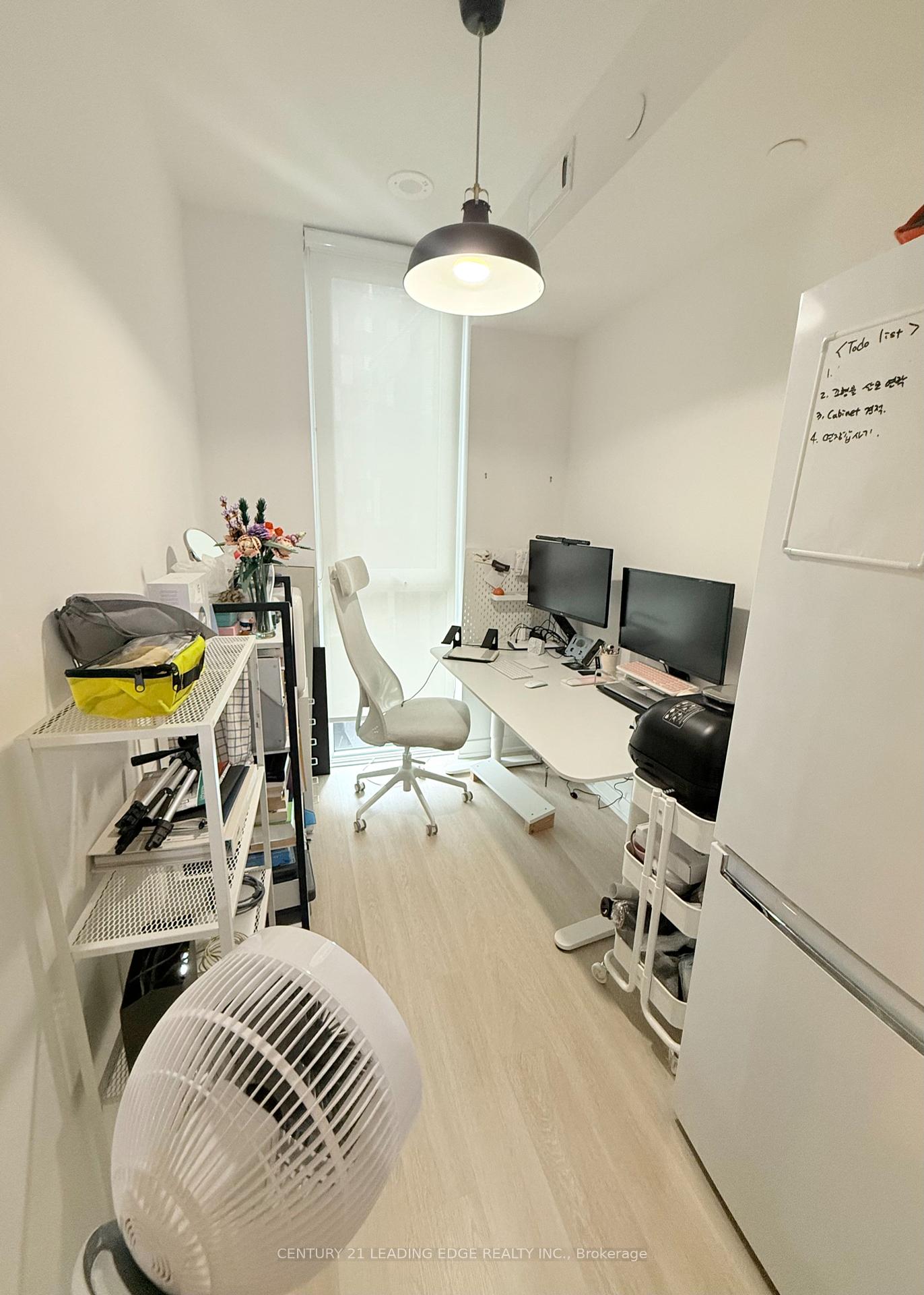 3 Bedrooms Condo at 30 Tretti, Toronto For sale