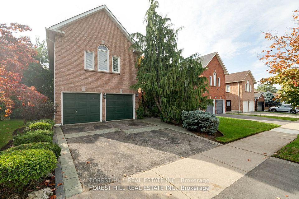109 Downing Boulevard