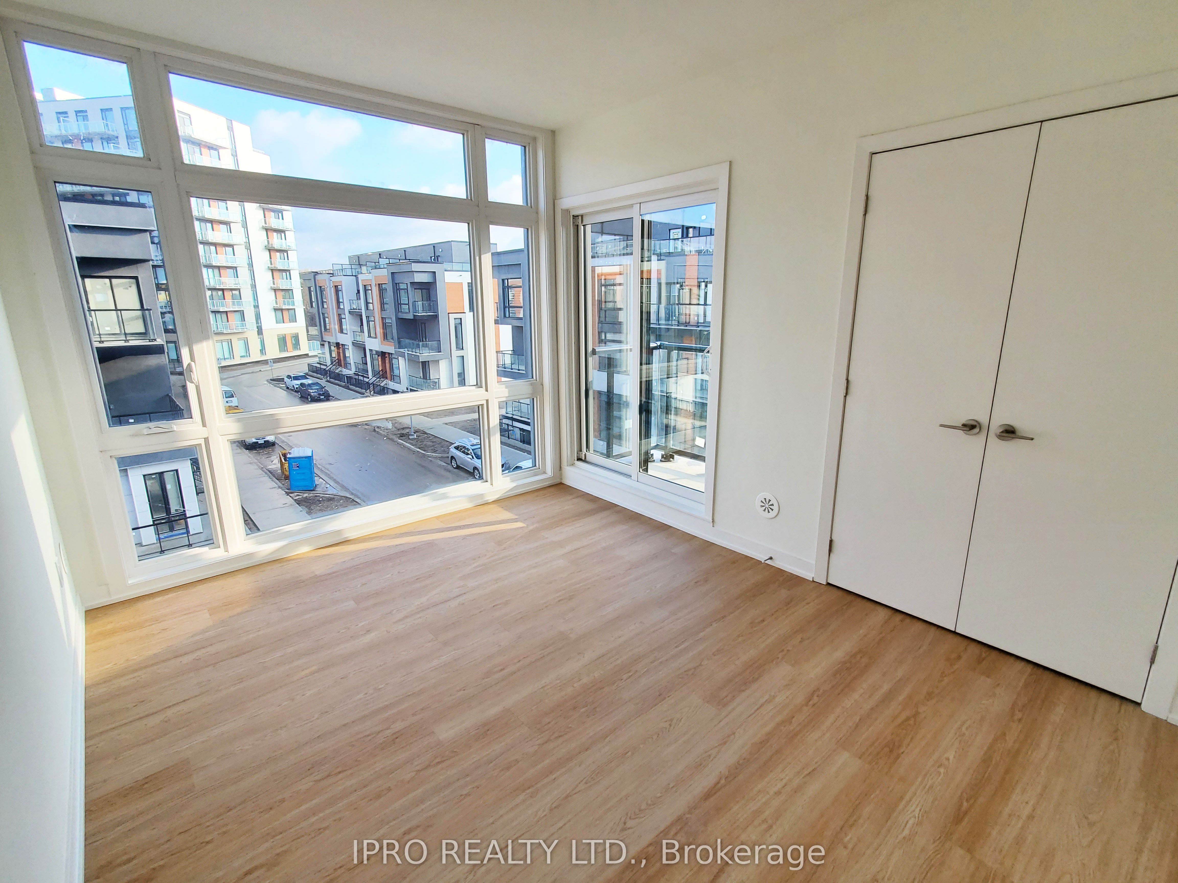 15 David Eyer Road, #1411