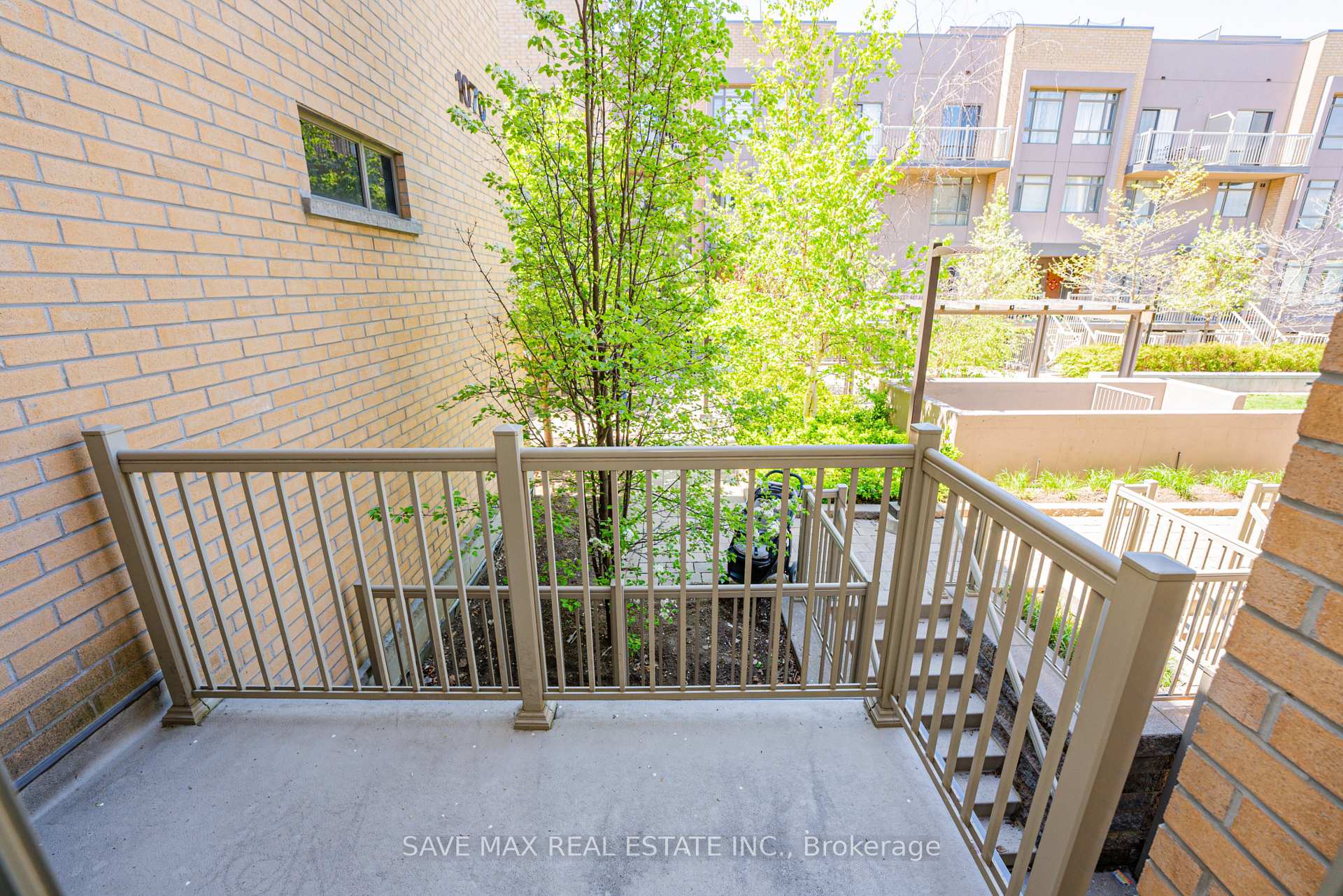 3 Bedrooms Condo at 1070 Progress, Toronto For sale