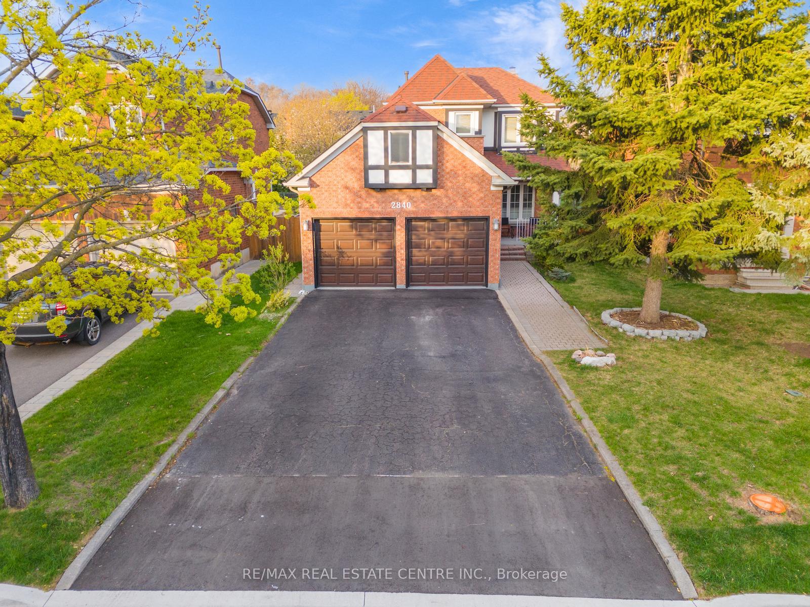 2840 Tradewind Drive, Mississauga, ON L5N 6L1