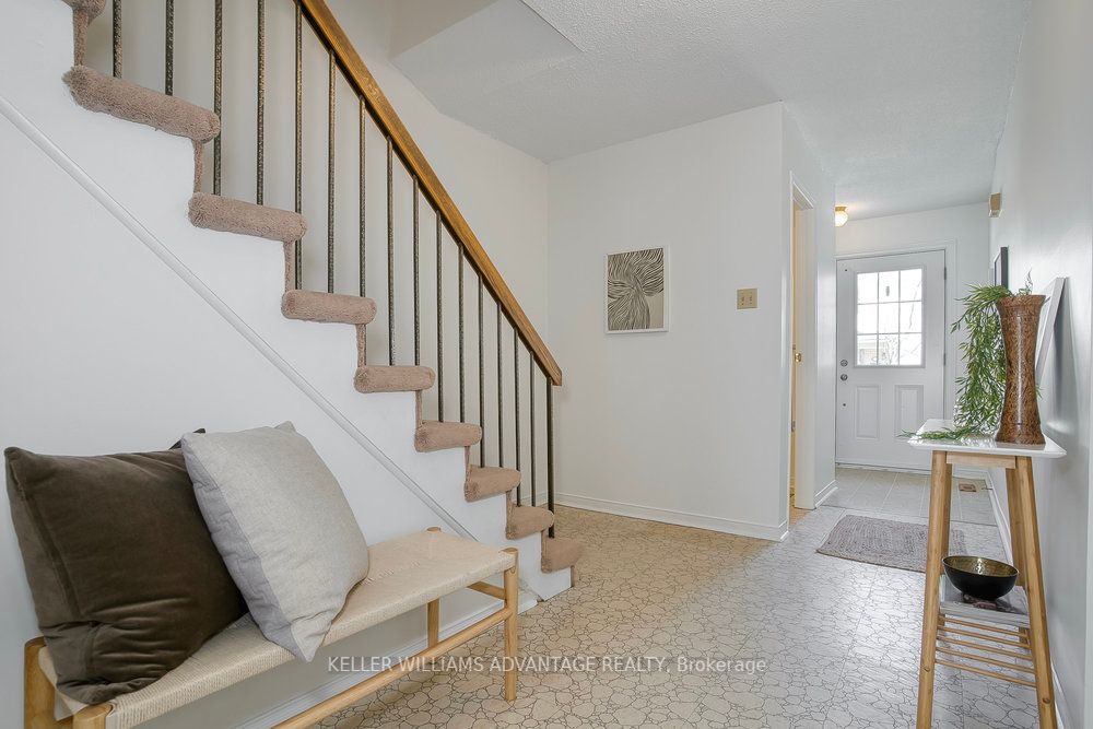 2355 Fifth Line W, #6