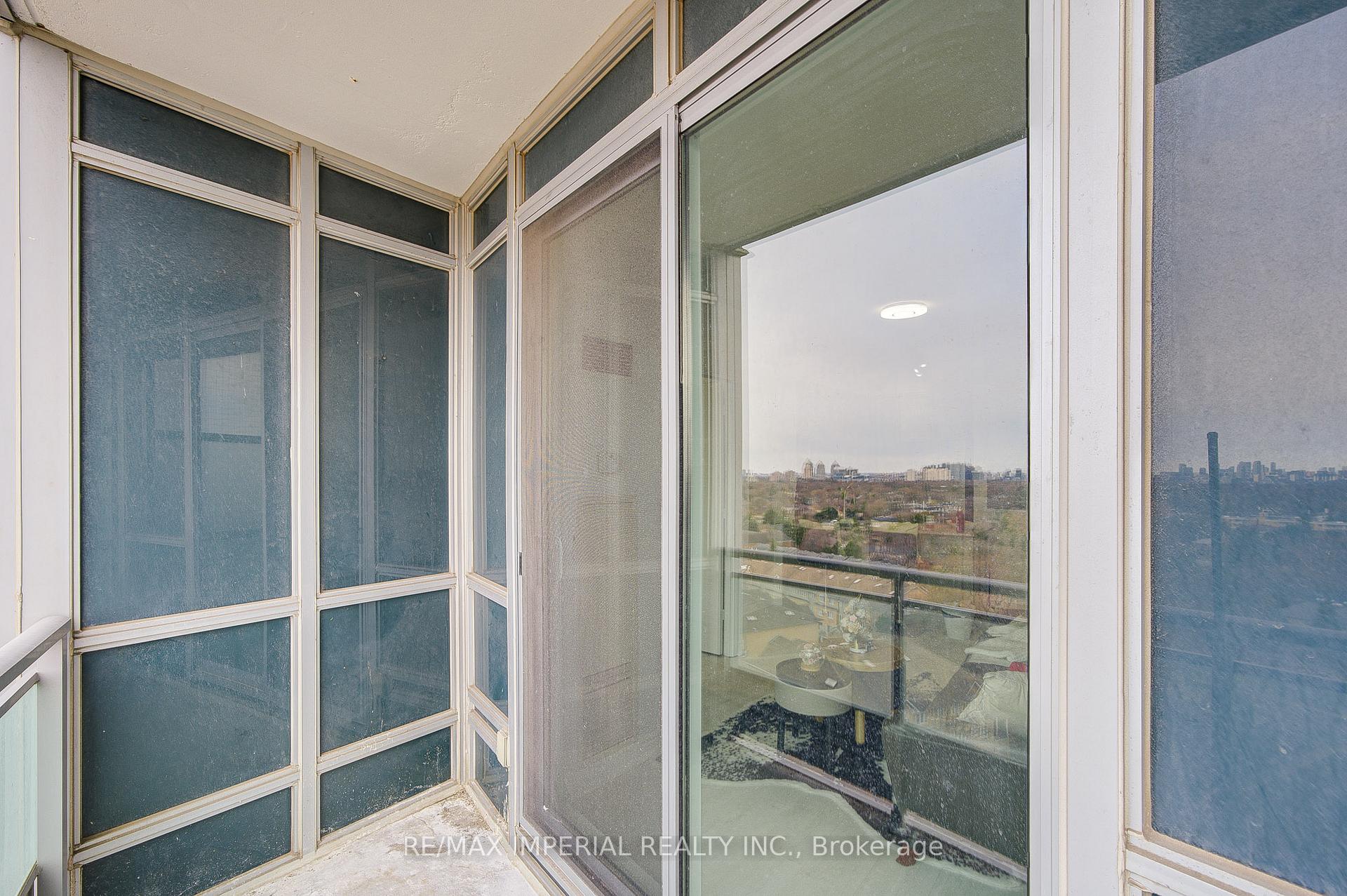 1 Bedroom Condo at 60 Byng, Toronto For sale