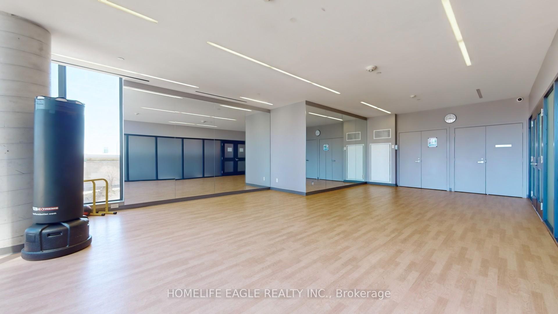 2 Bedrooms Condo at 51 East Liberty, Toronto For sale