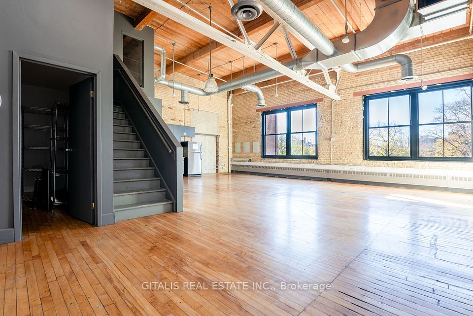 219 Dufferin