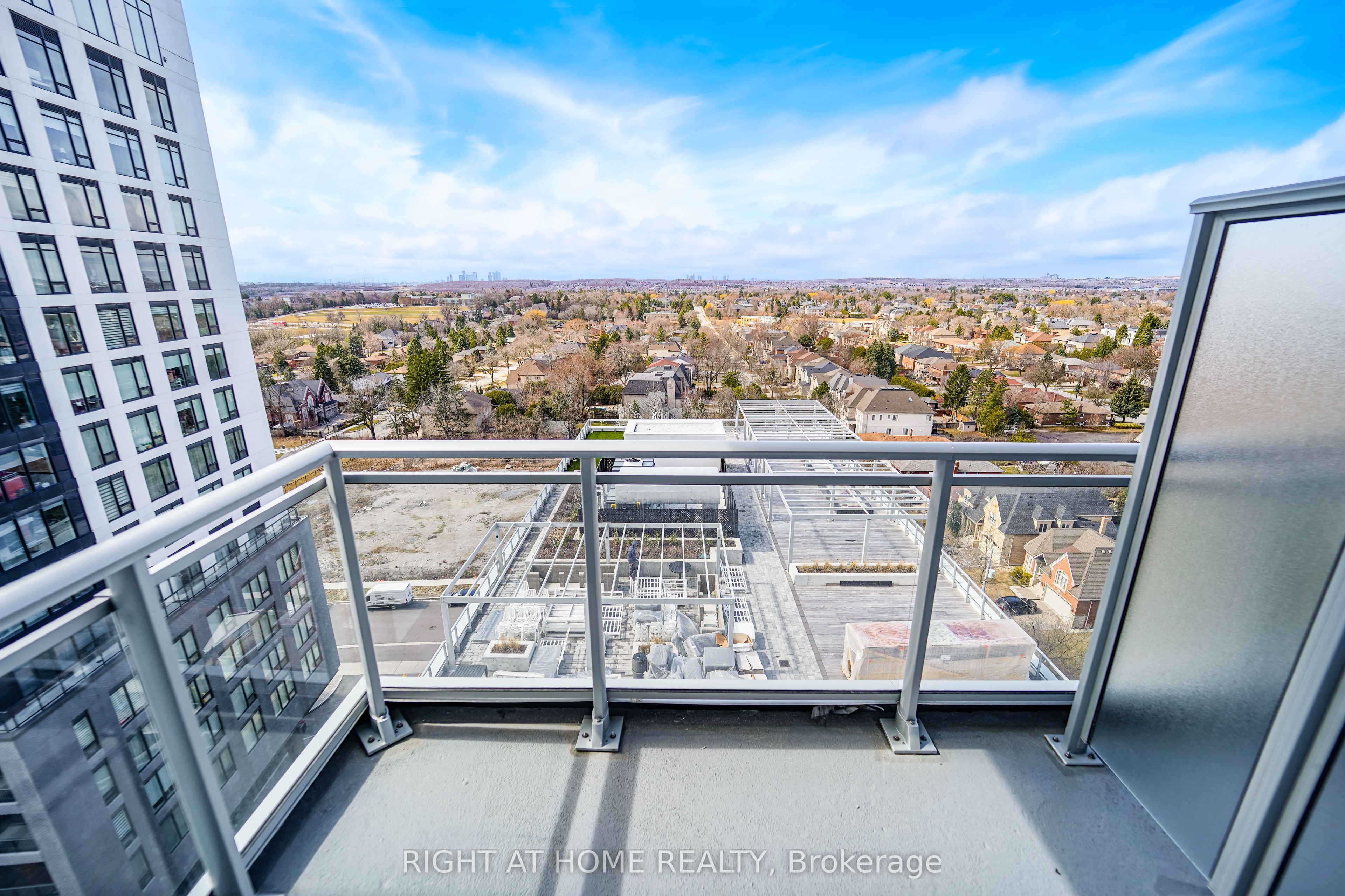 8888 Yonge Street, #1101