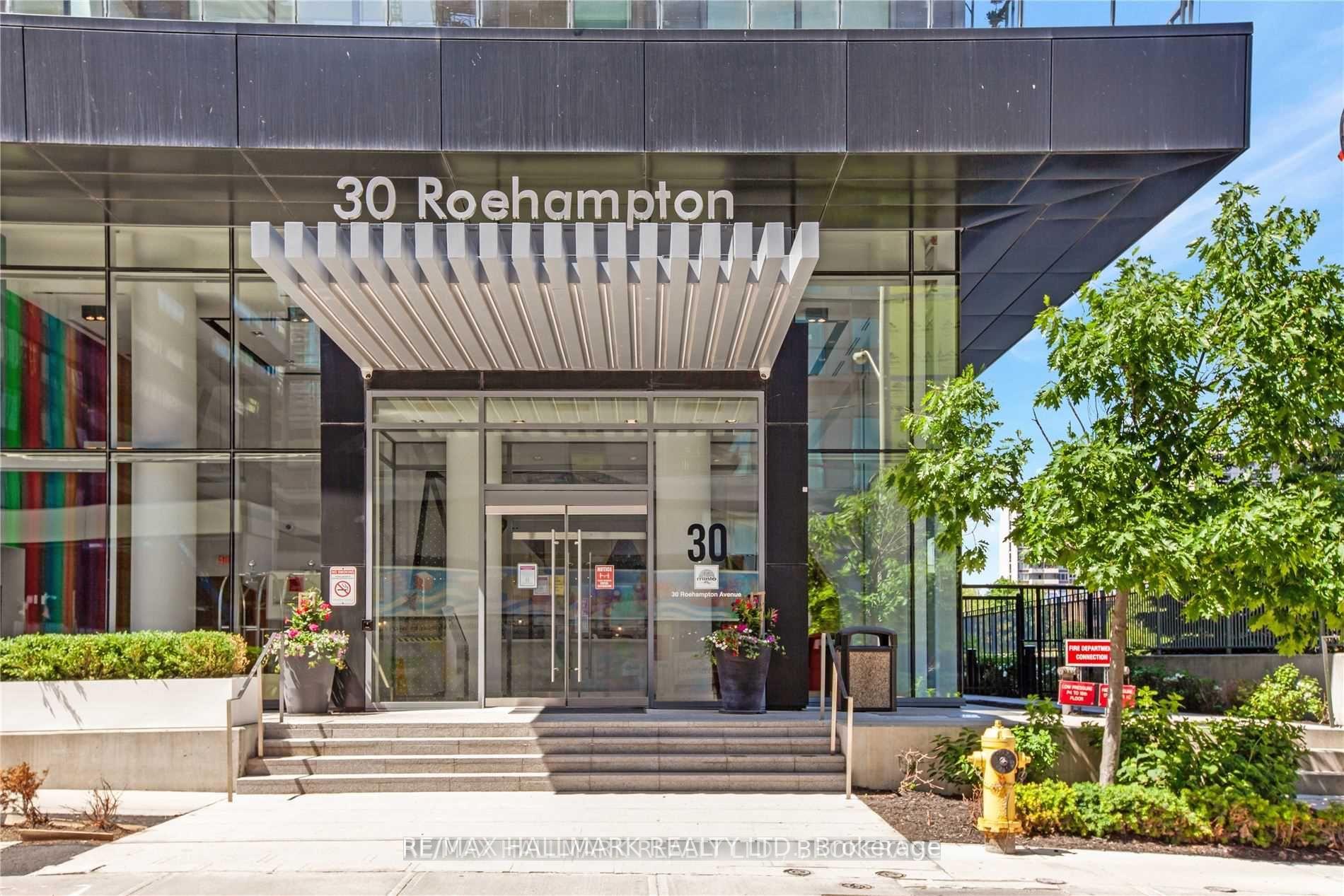 2 Bedrooms Condo at 30 Roehampton,  Toronto For sale