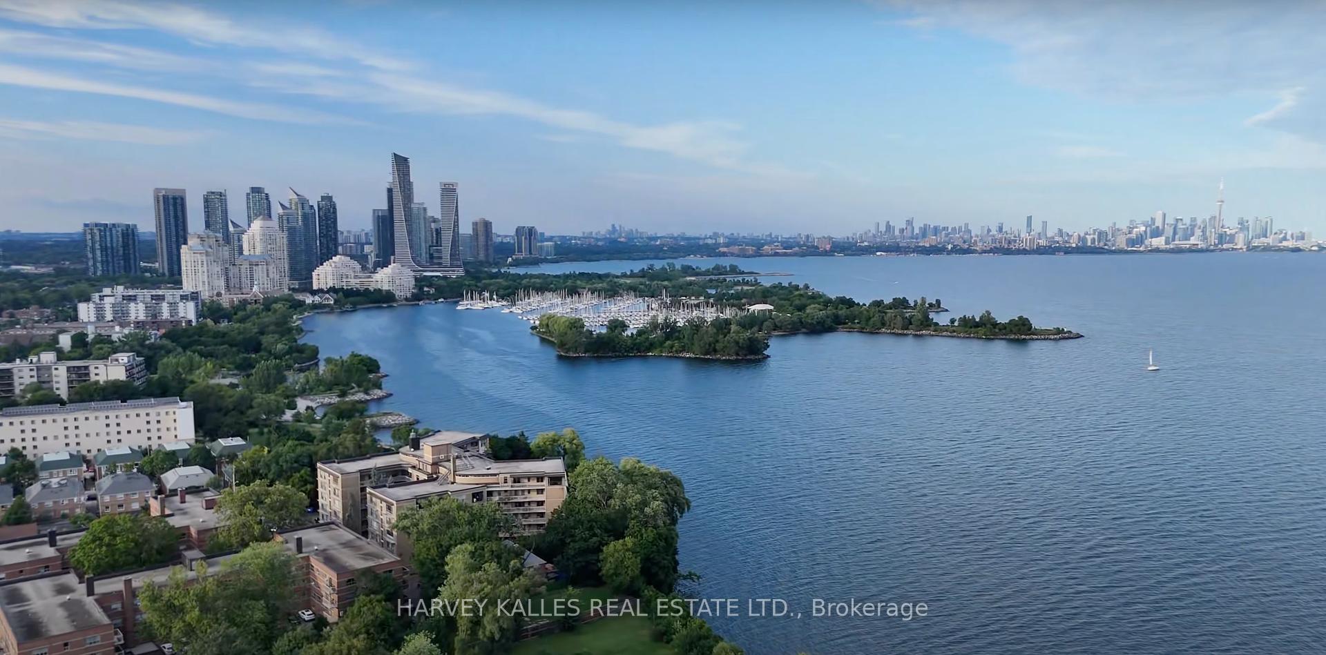 2 Bedrooms Condo at 39 Annie Craig, Toronto For sale