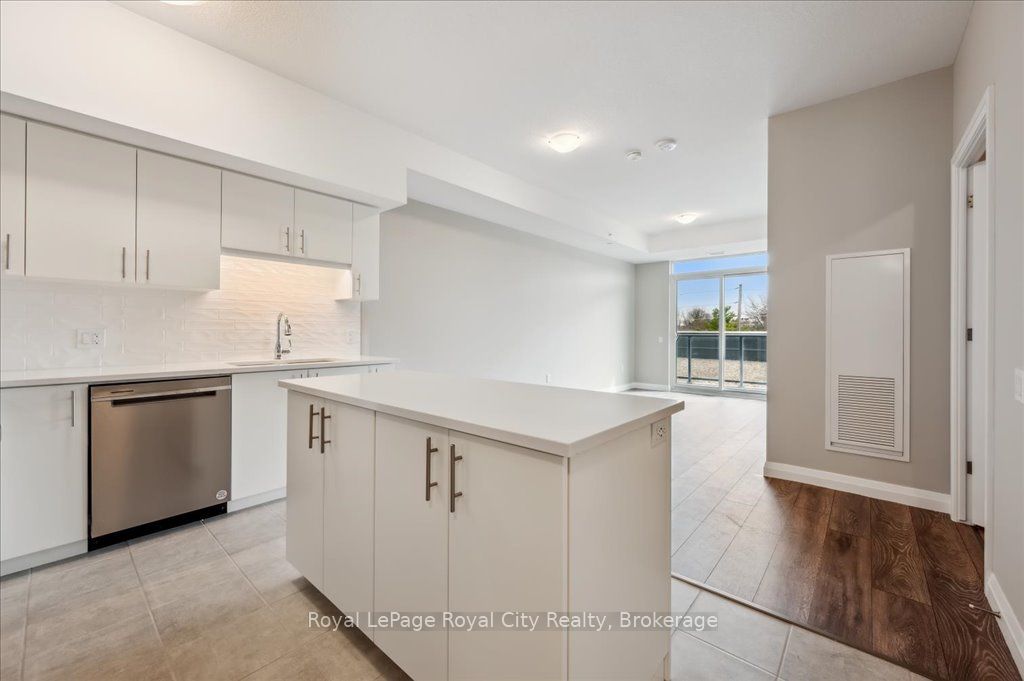 93 Arthur Street, #316