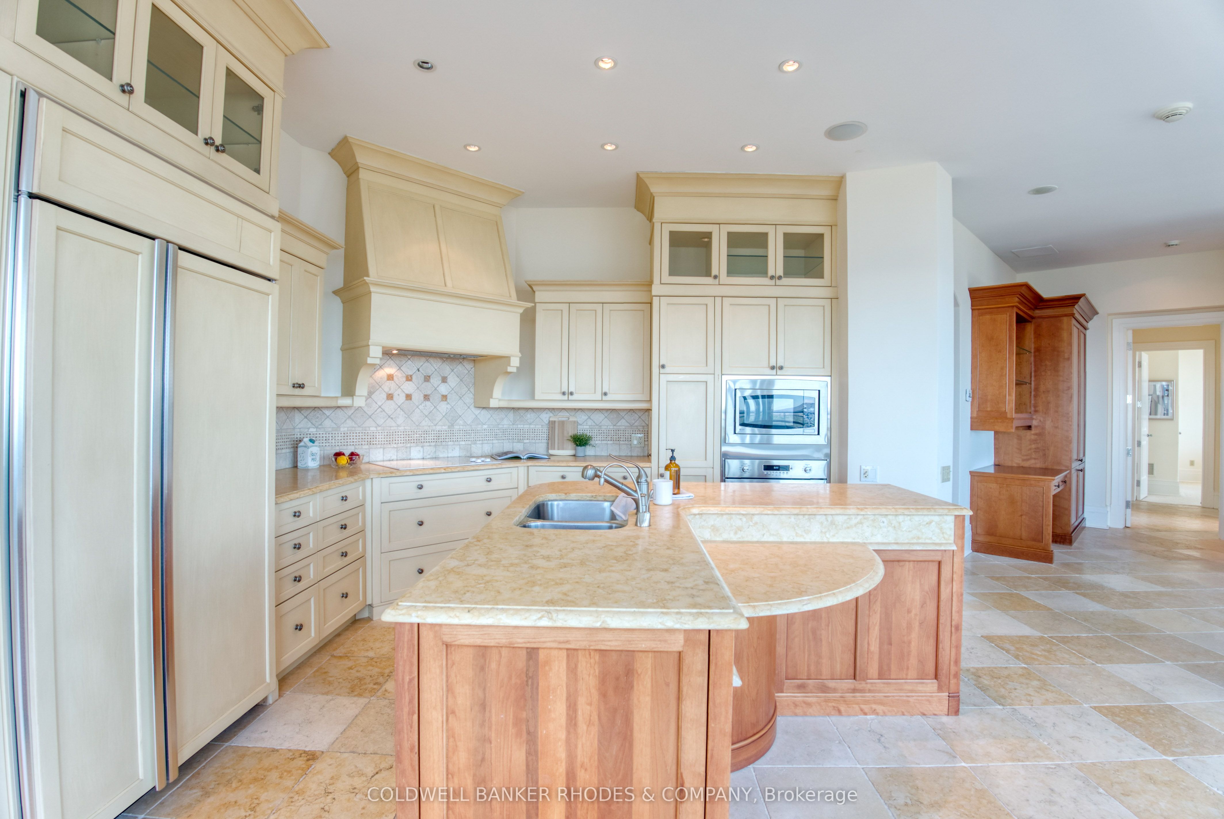 38 Metropole Private, #3302