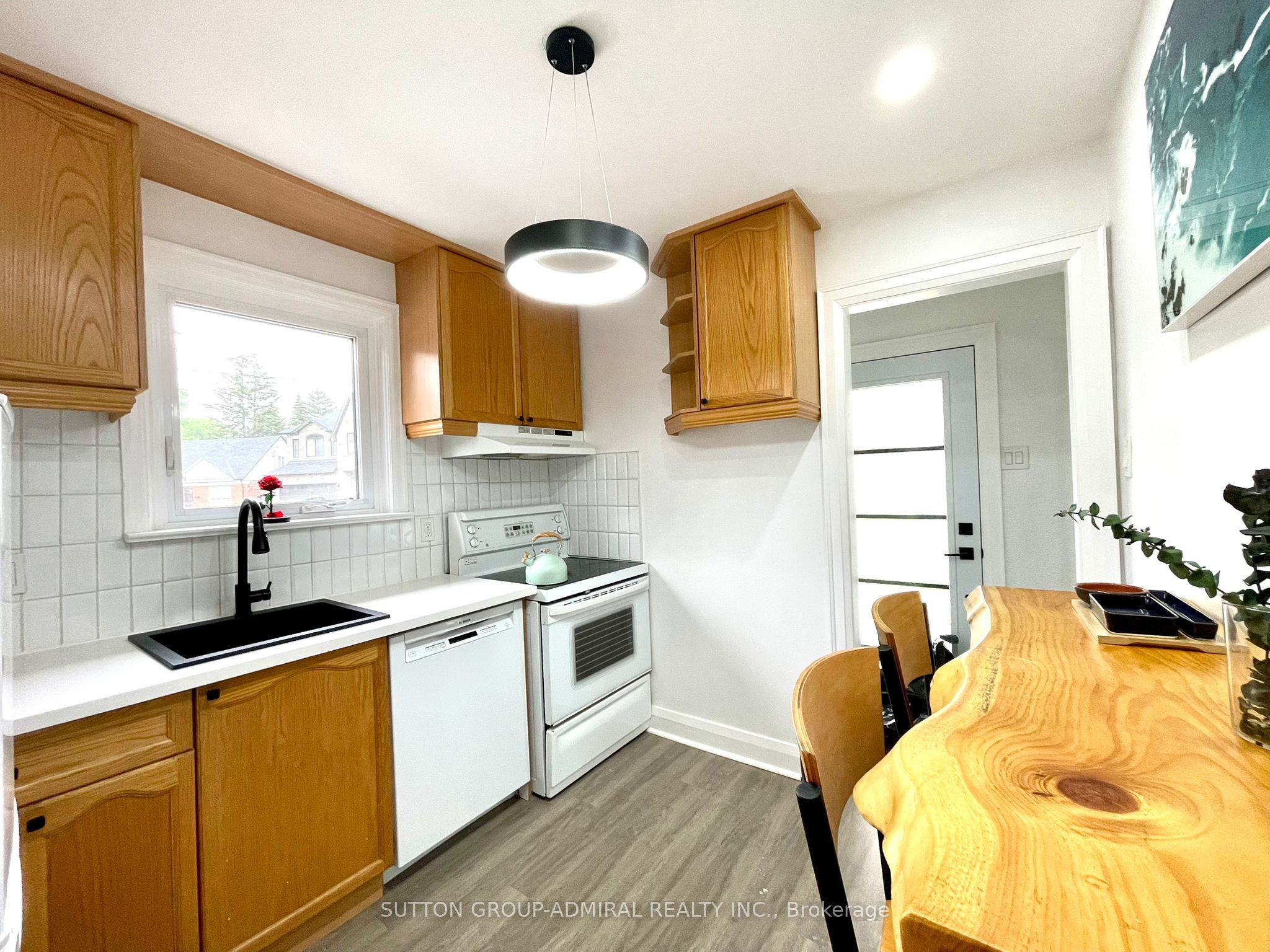 9 Nordale Crescent