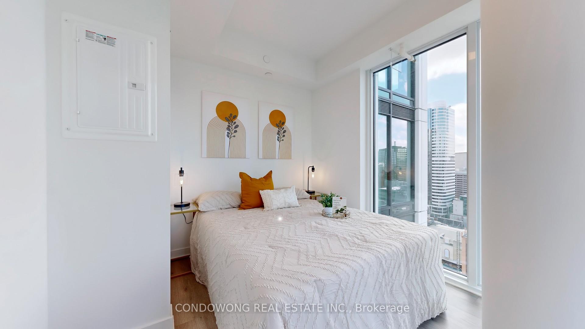 2 Bedrooms Condo at 252 Church,  Toronto For sale