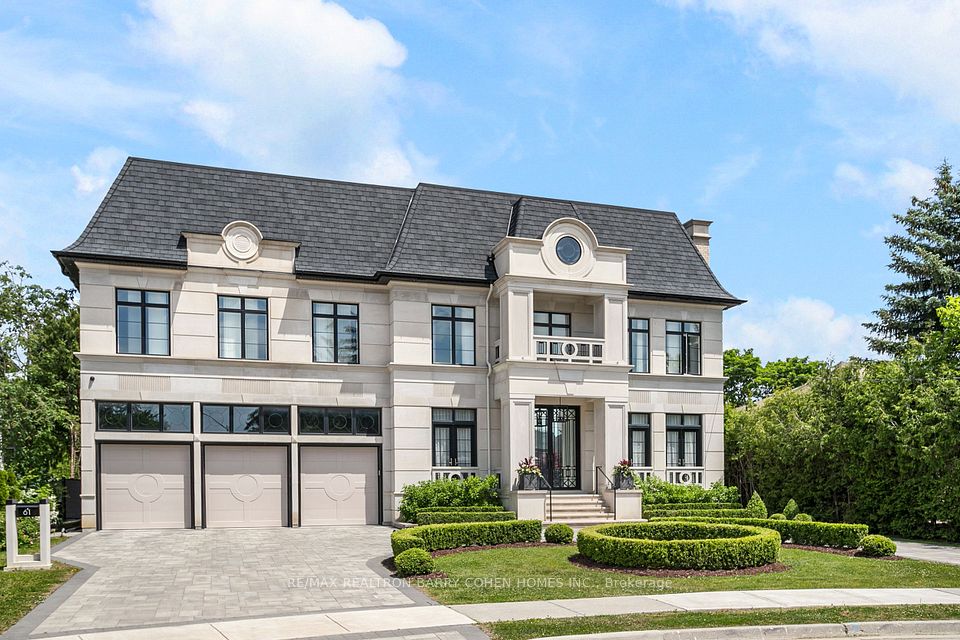 61 Orlon Crescent