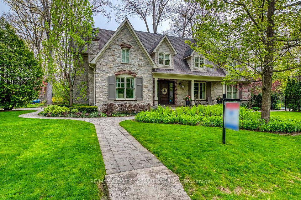 1199 Whiteoaks