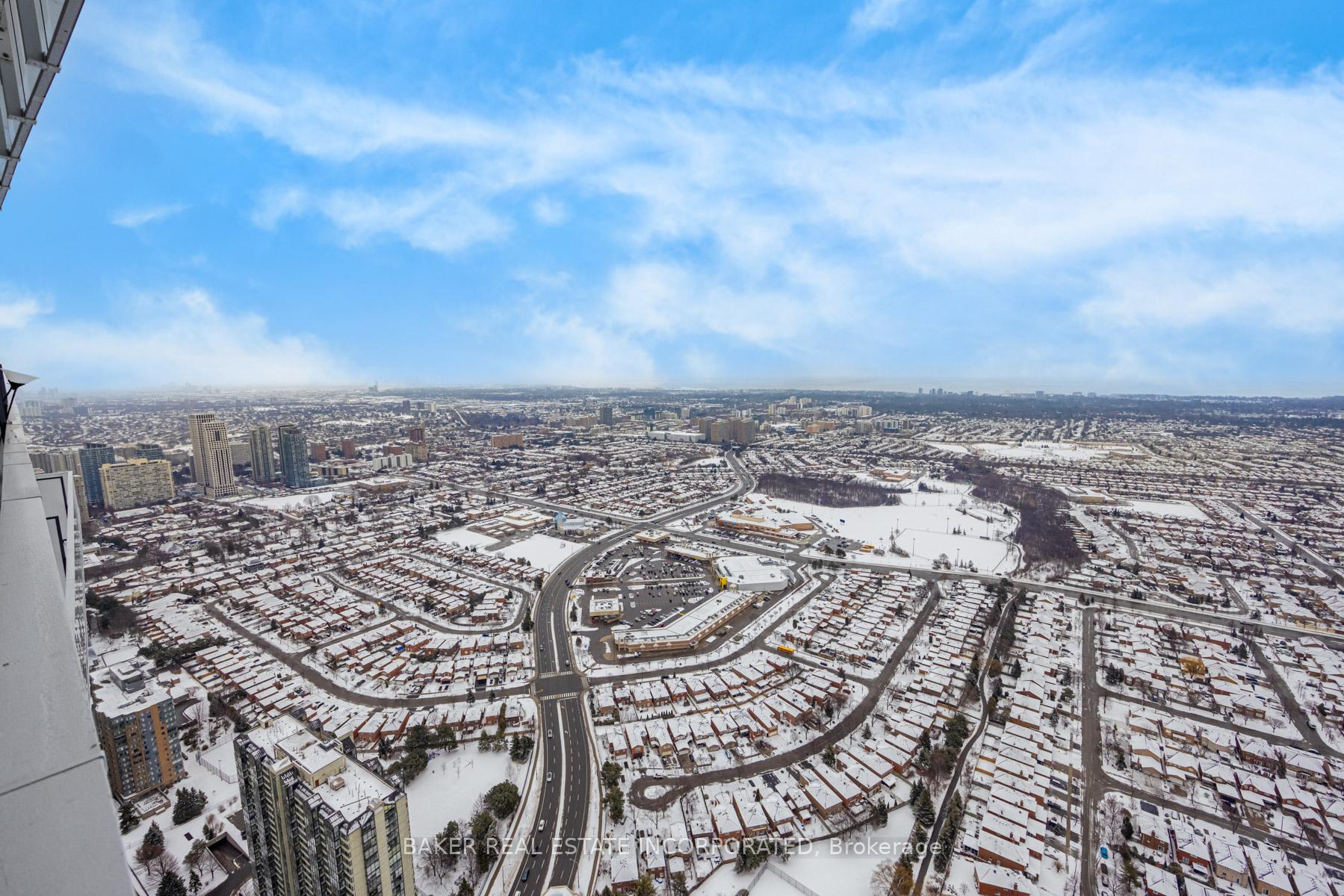 3 Bedrooms Condo at 3883 Quartz, Mississauga For sale