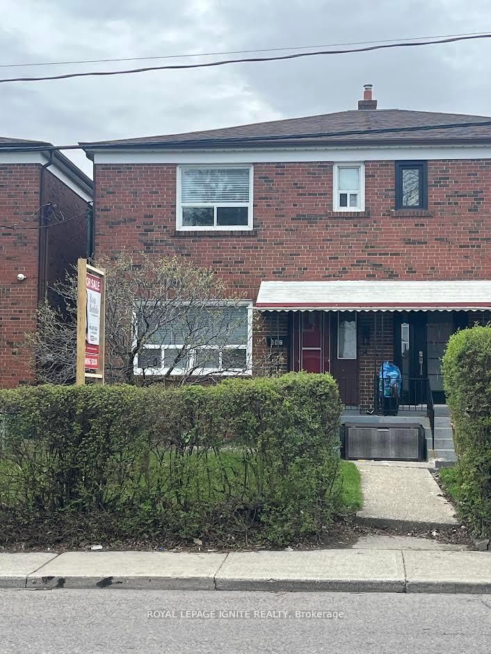 852 Runnymede Road, Toronto, ON M6N 3W2