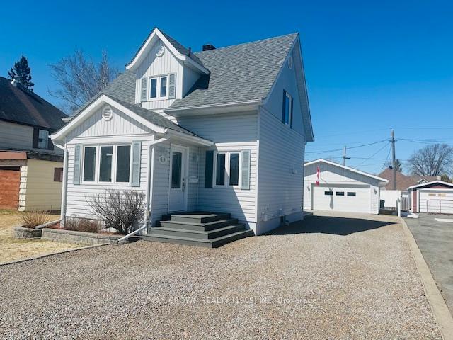 5 Victoria Street, Kapuskasing, ON P5N 1K6