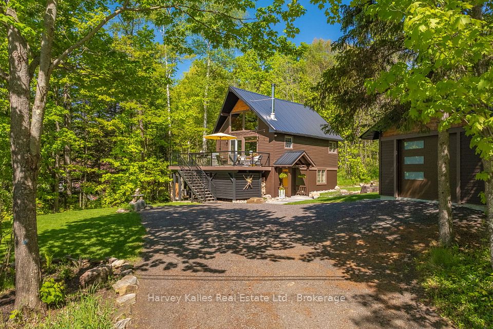 157 Chalet Crescent