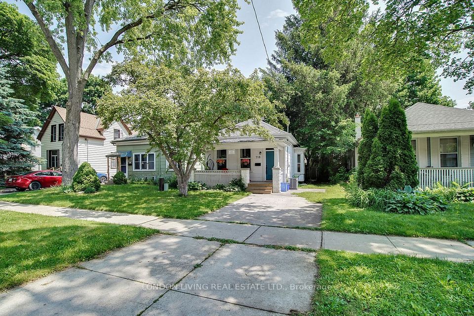 718 William
