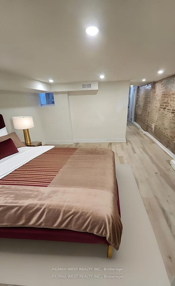 #Bsmt - 1816 Gerrard Street, Toronto, ON M4L 2B4