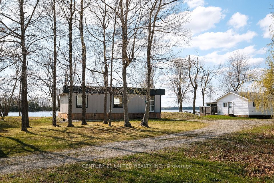 115 Rollie's Bay