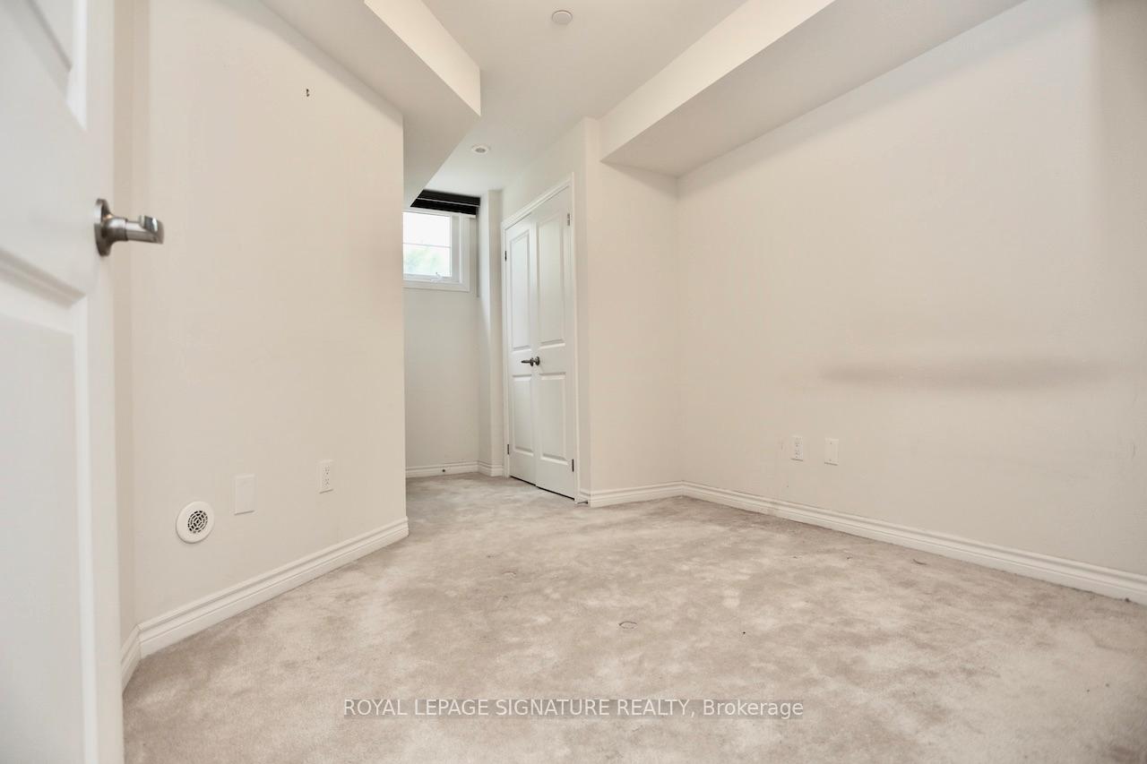 2 Bedrooms Condo at 39 Drewry, Toronto For sale
