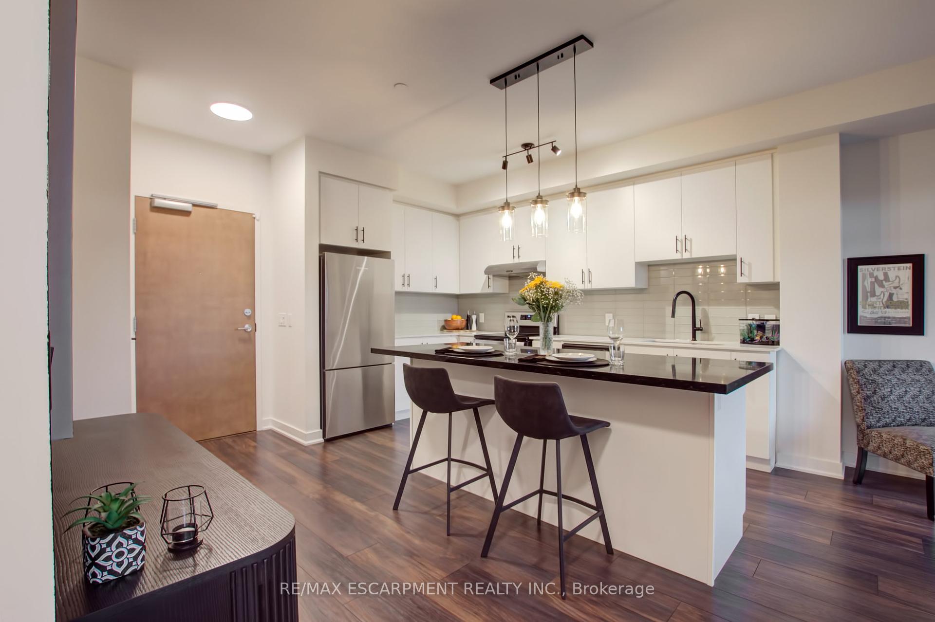 1 Bedroom Condo at 320 Plains, Burlington For sale