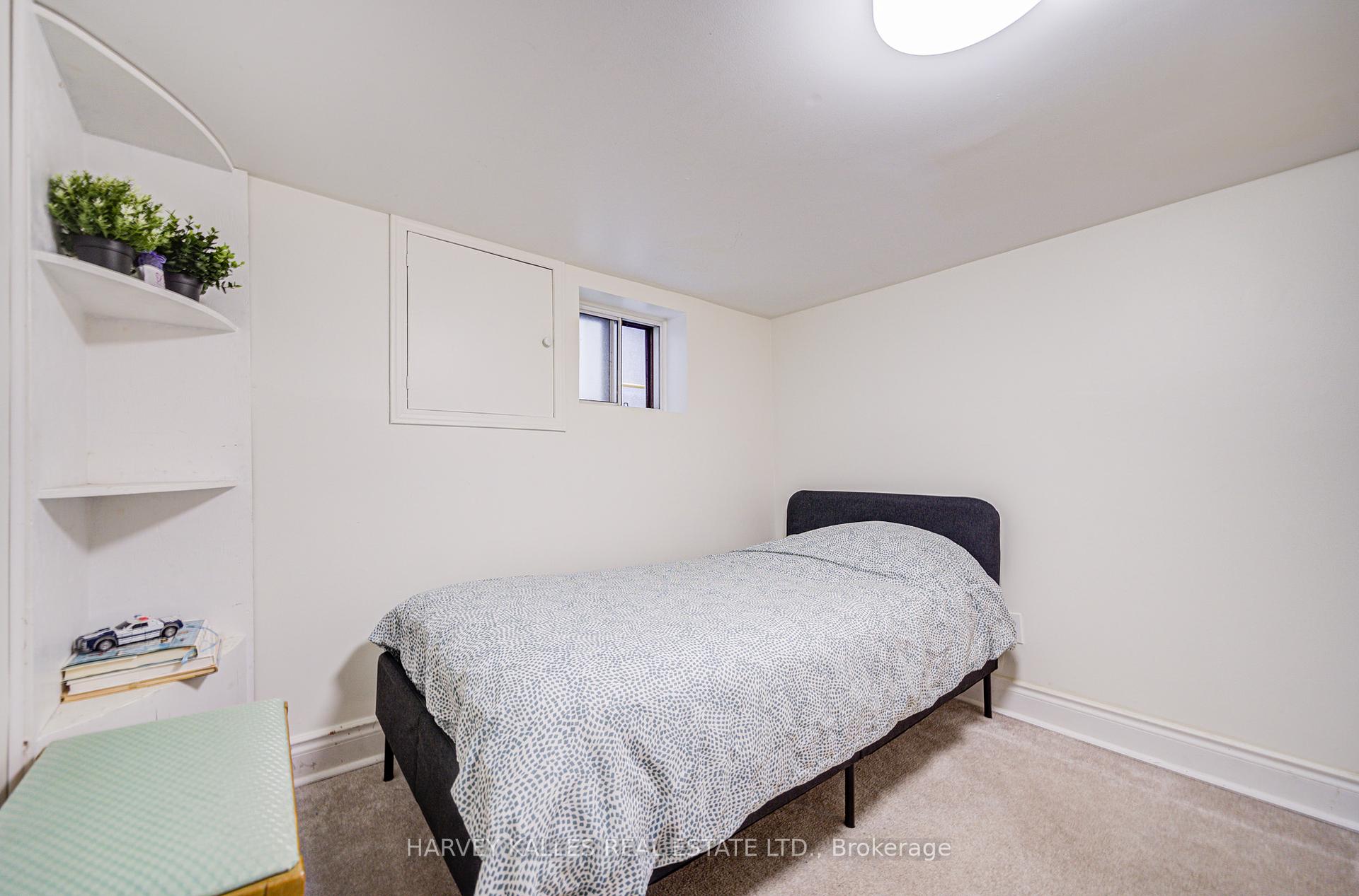 408 Silverthorn Avenue
