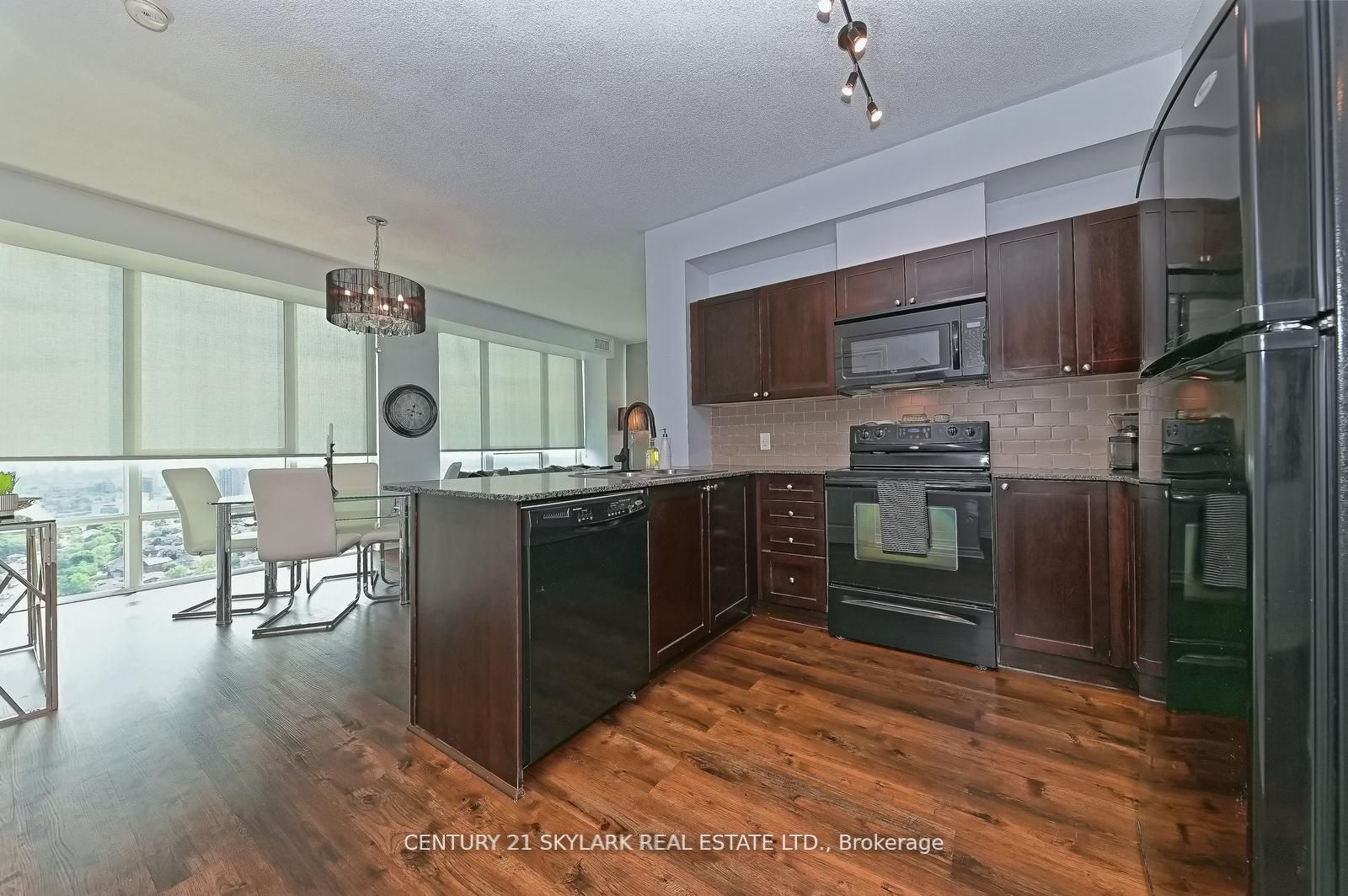 3525 kariya Drive, #2902