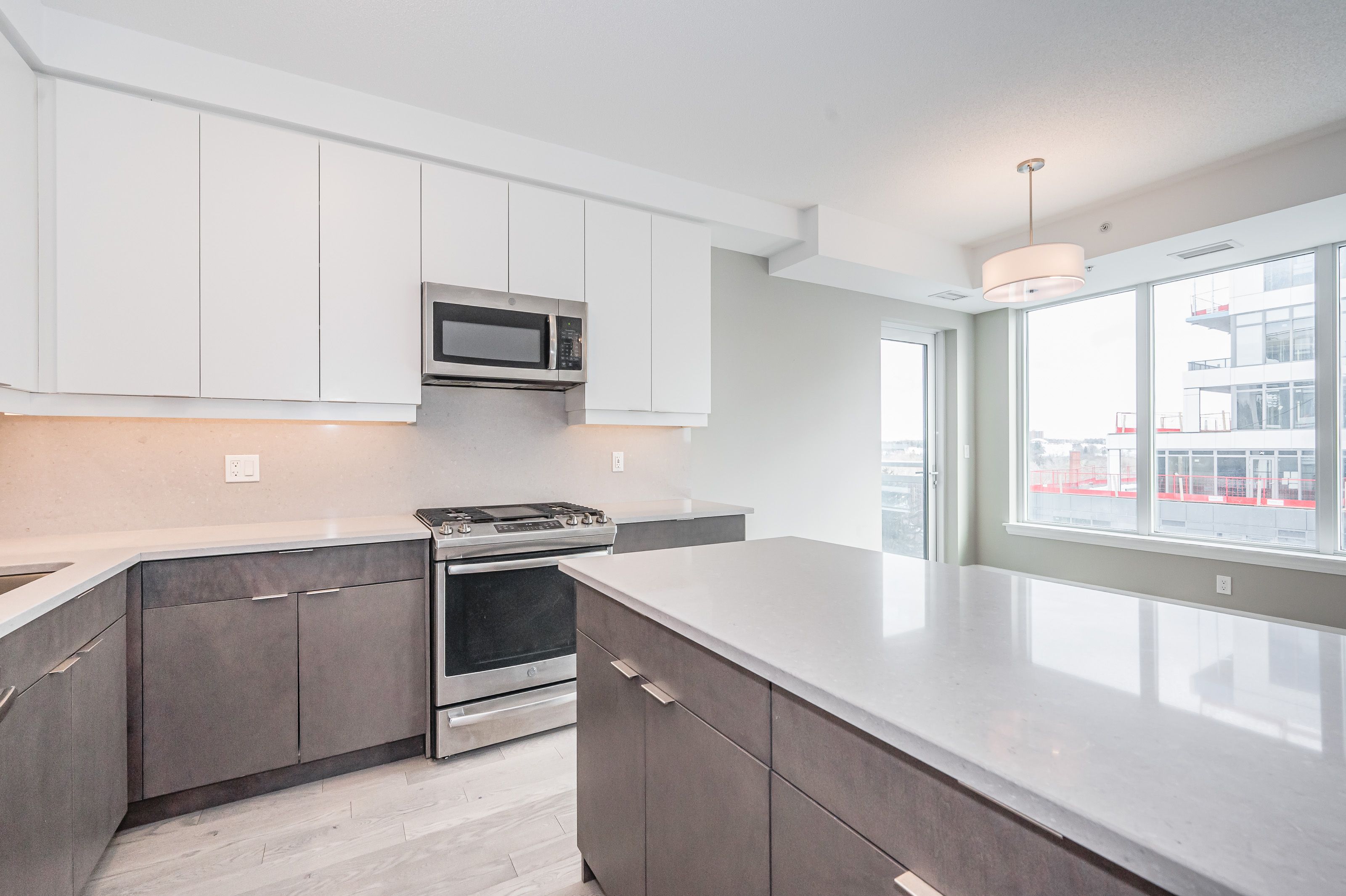 63 Arthur Street S 801