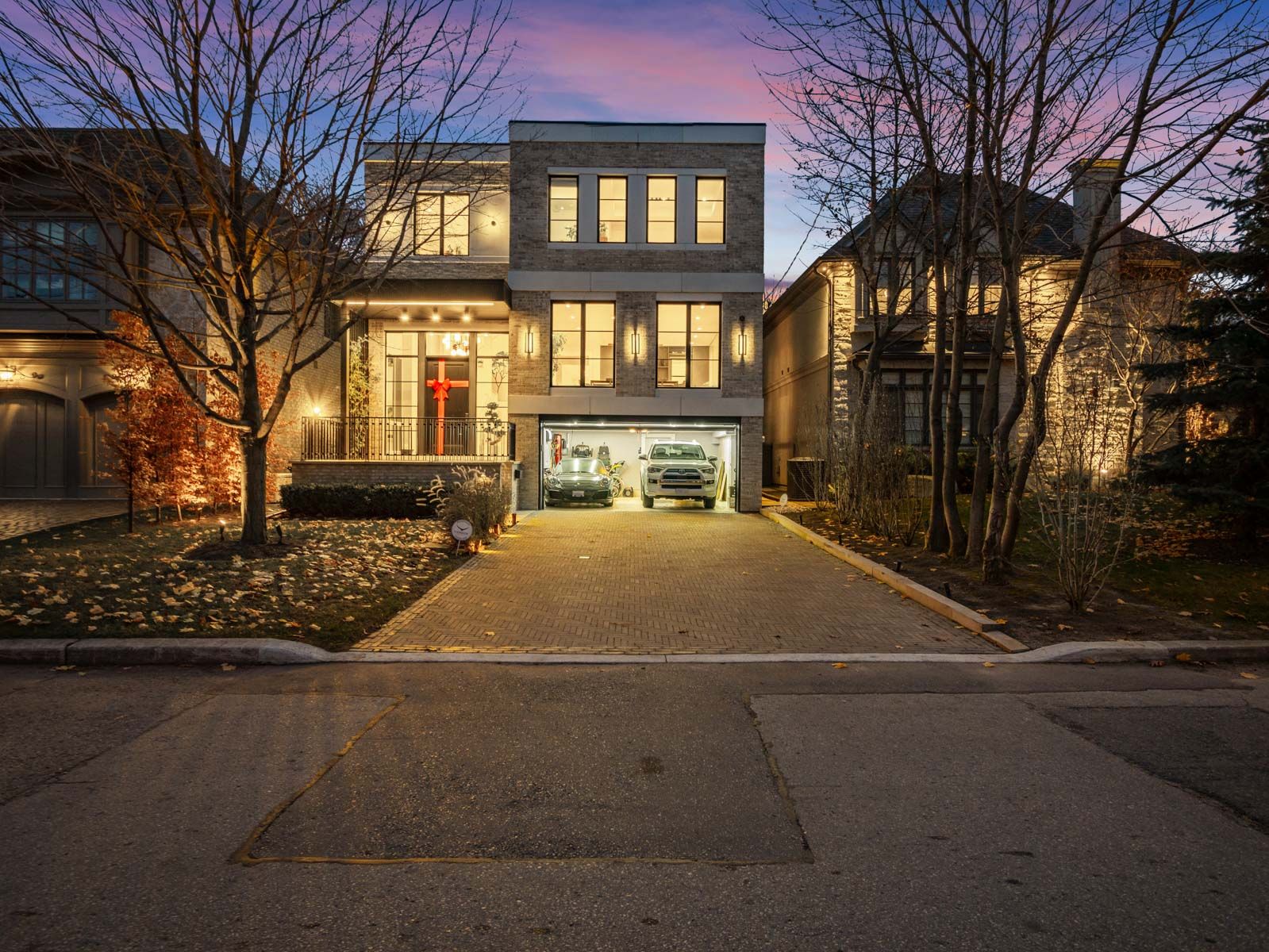 419 Glengrove Avenue