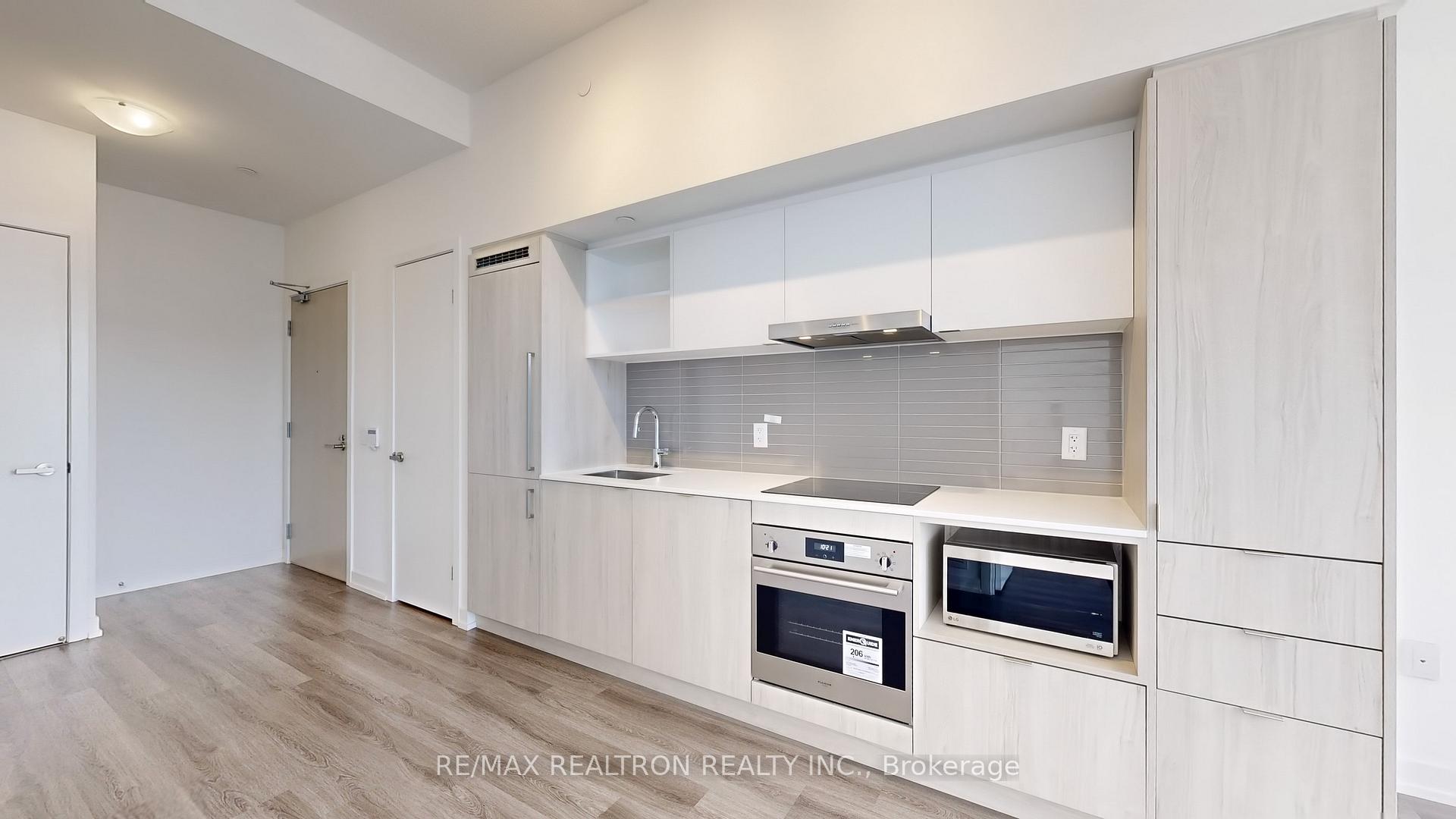 2 Bedrooms Condo at 138 Downes, Toronto For sale