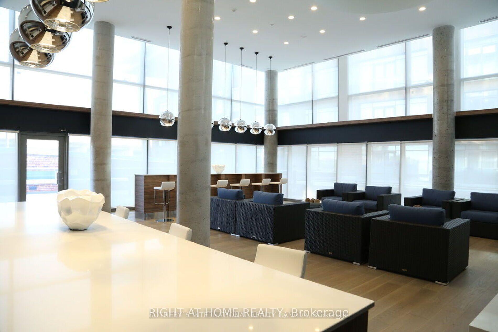 2 Bedrooms Condo at 390 Cherry, Toronto For sale