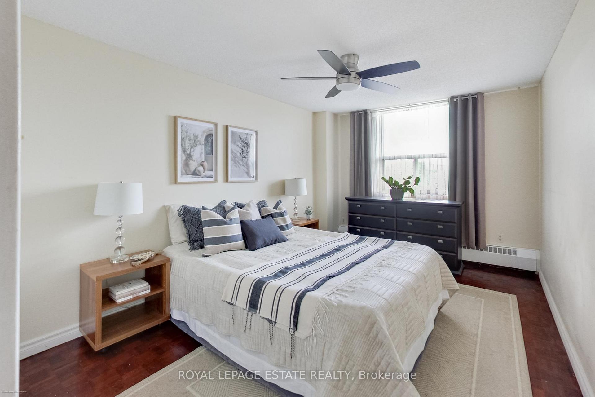 2 Bedrooms Condo at 1071 woodbine, Toronto For sale