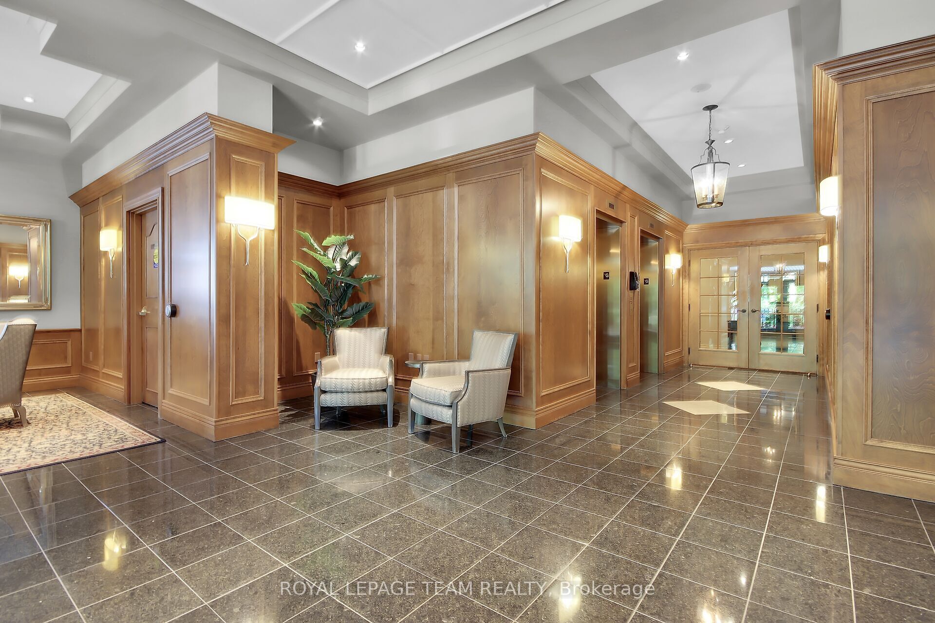 131 Wurtemburg Street, #804