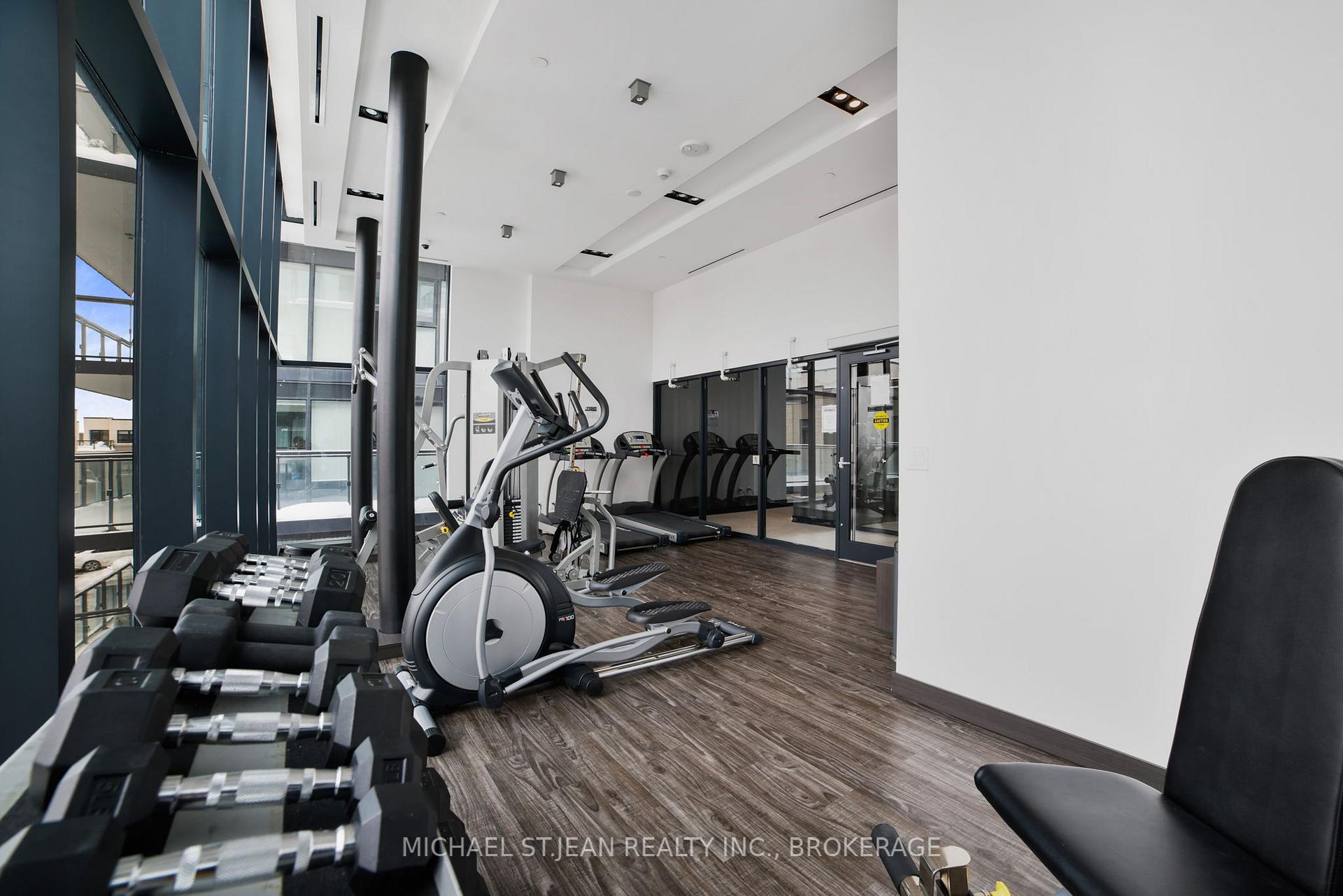 1 Bedroom Condo at 1119 Cooke,  Burlington For sale