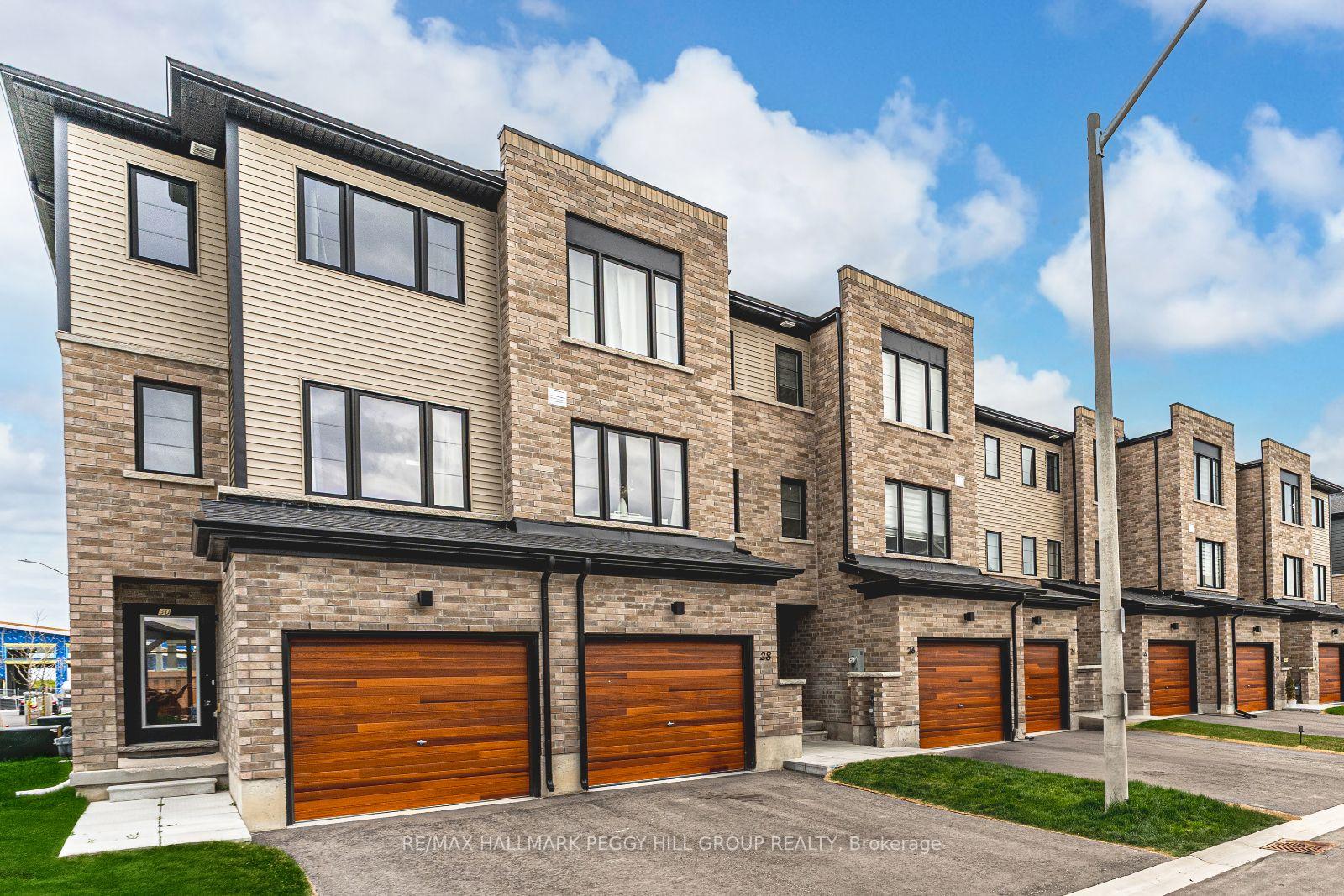 30 Pumpkin Corner Crescent, Barrie, ON L9J 0T6