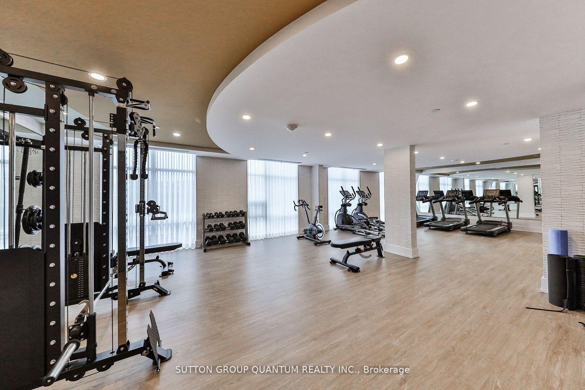 2 Bedrooms Condo at 470 Dundas, Hamilton For sale