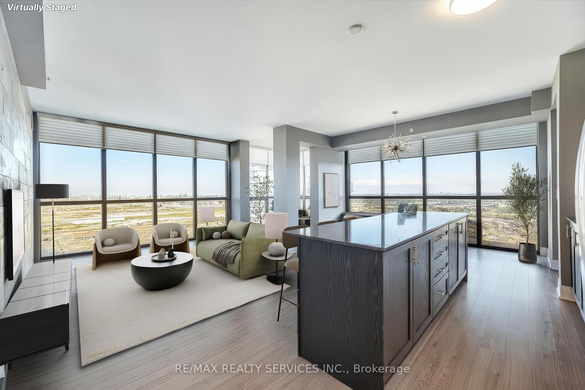 3 Bedrooms Condo at 2900 Highway 7, Vaughan For sale