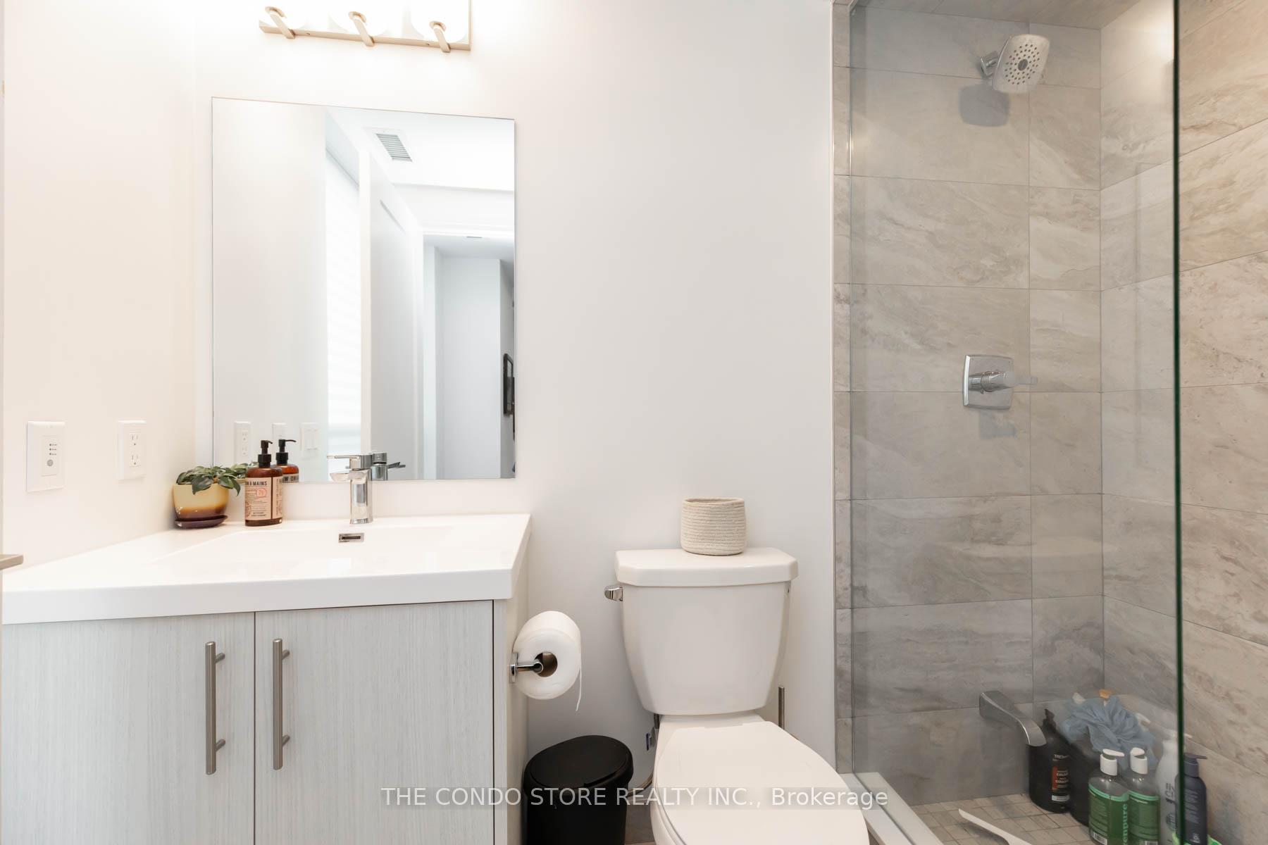 3 Bedrooms Condo at 286 MAIN, Toronto For sale