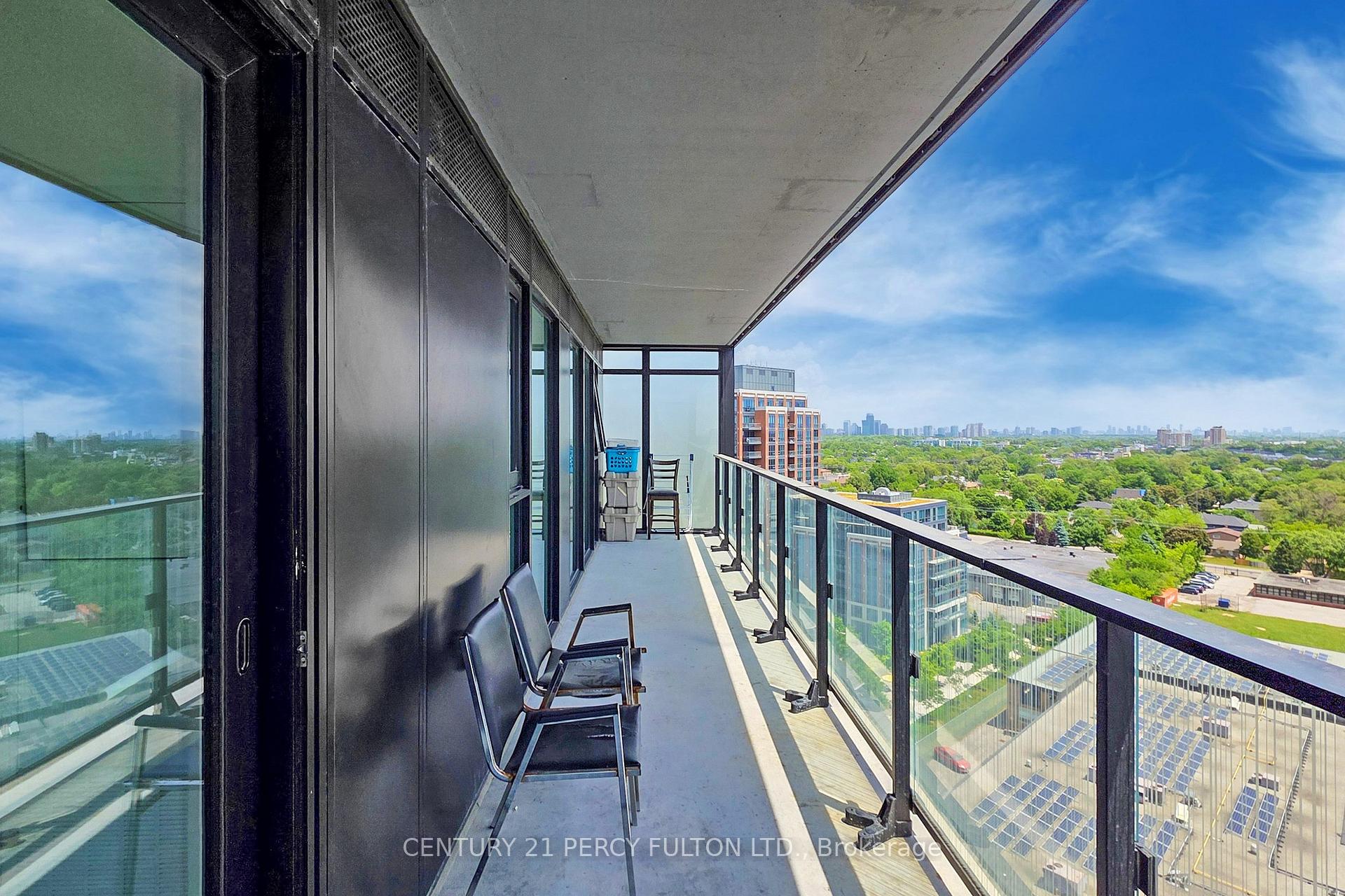 3 Bedrooms Condo at 8 Tippett, Toronto For sale