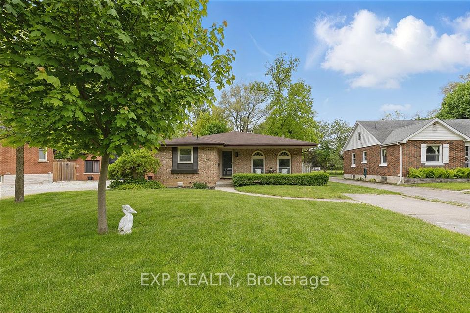 11 Glenwood