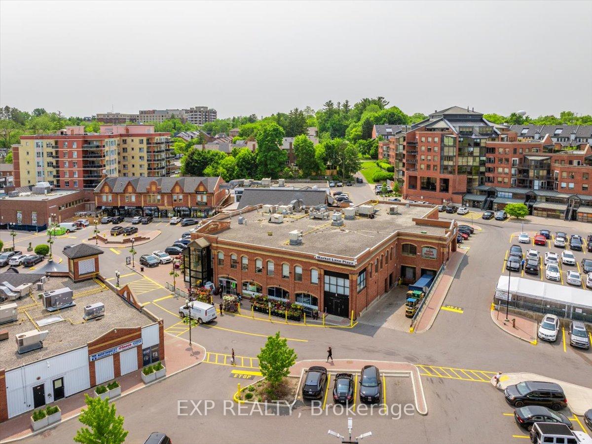1 Bedroom Condo at 141 Woodbridge, Vaughan For sale