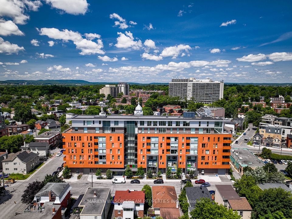 135 Barrette