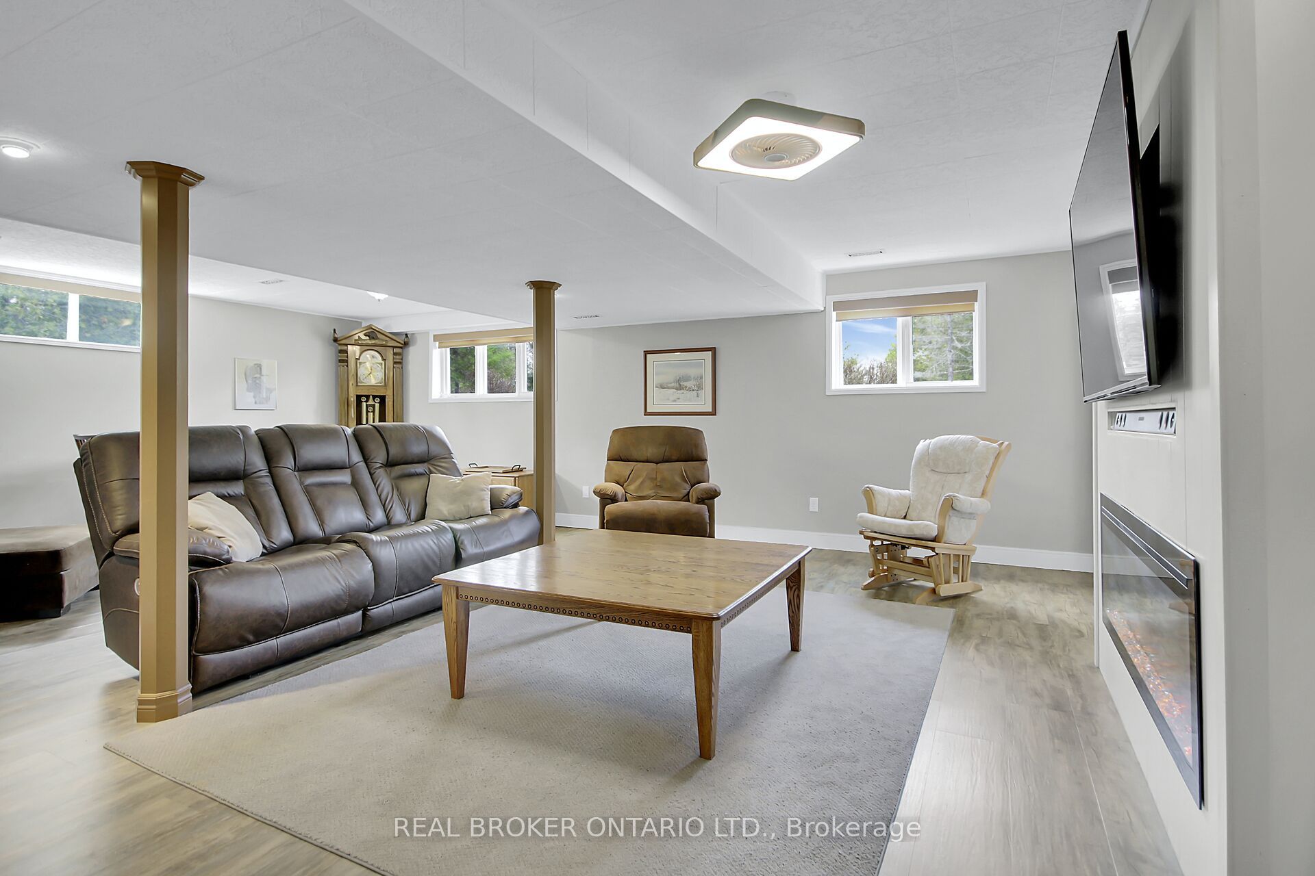 104 Lady Slipper Way