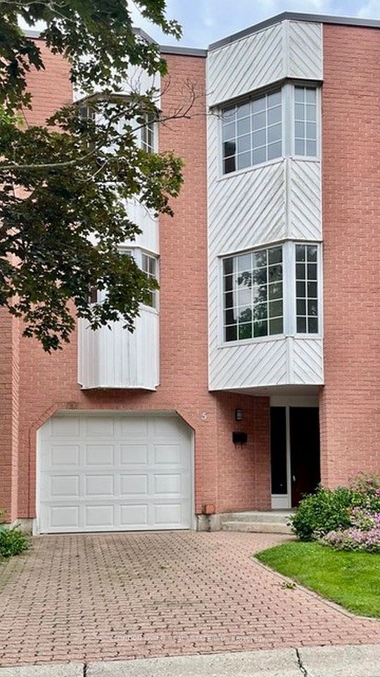 703 Windermere Road