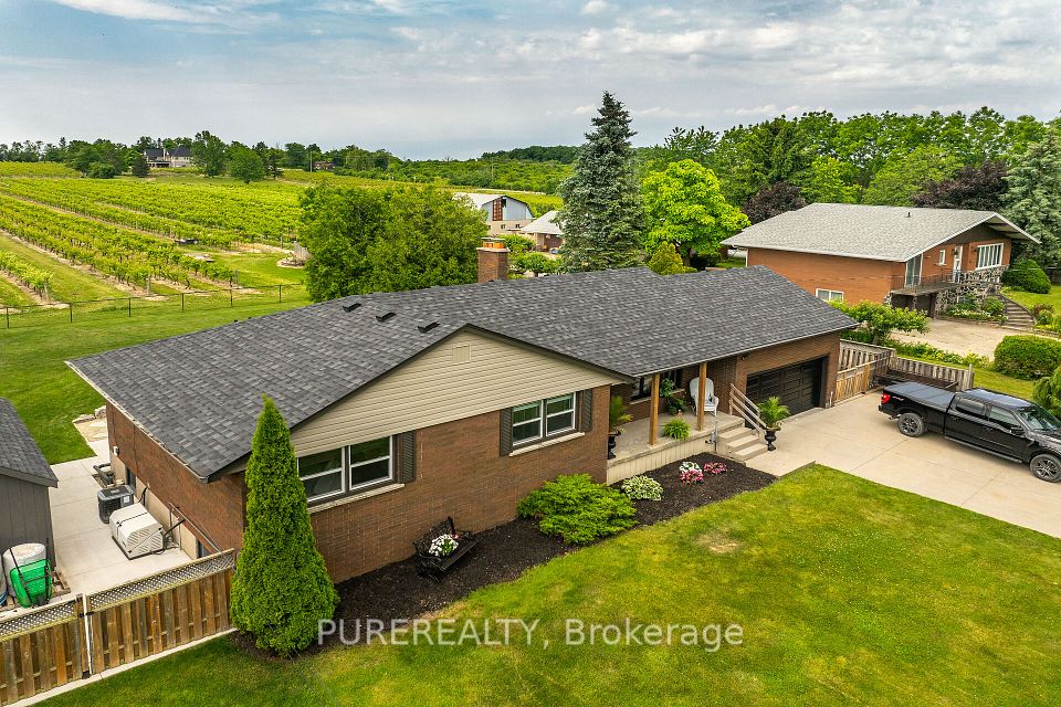 740 Ridge
